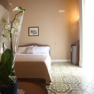 https://san-paolo-rooms-centro-storico-napoli.hotels-amalfi.com